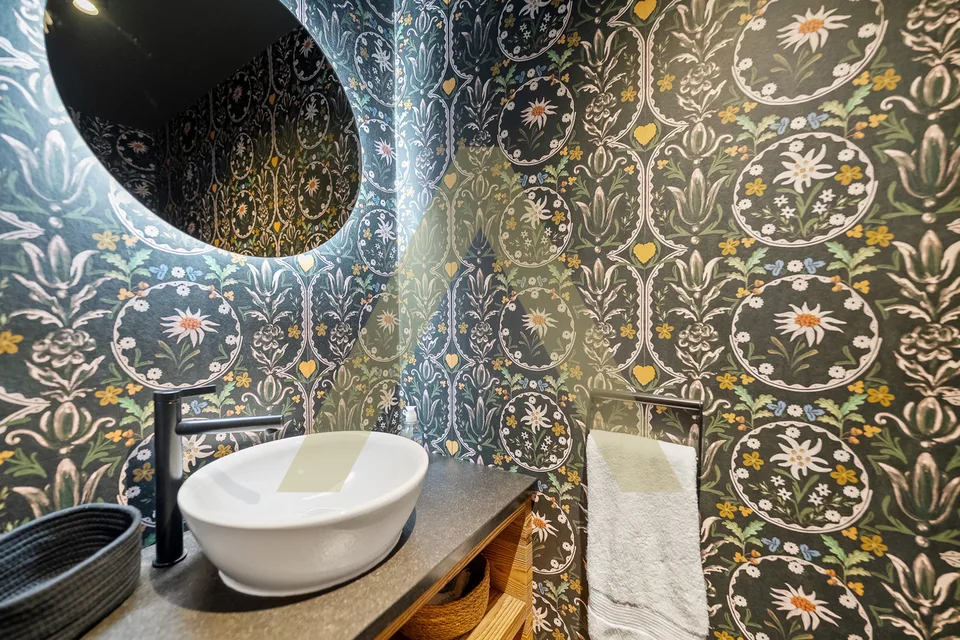 Appartamento di charme ristrutturato con eleganza – foto 8 di 10