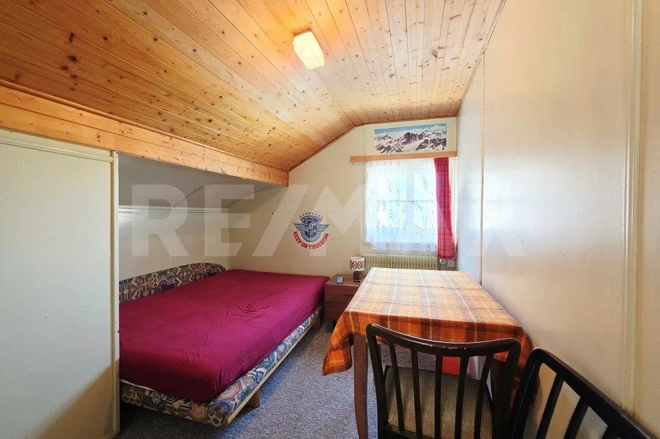 Zwei Häuser, ein Zuhause voller Möglichkeiten – photo 9 of 13