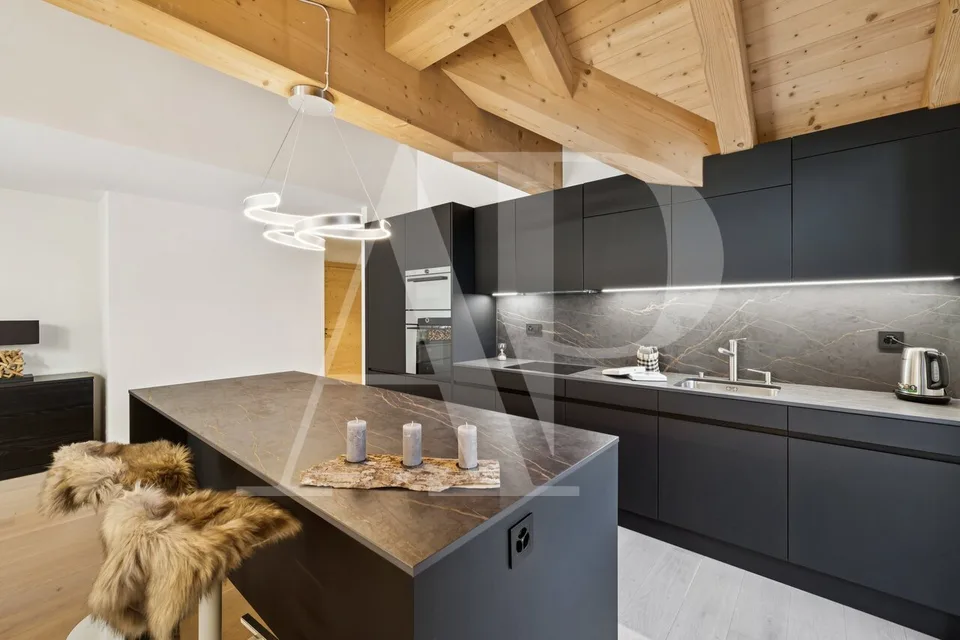 Geräumige Wohnung im Dachgeschoss mit Panoramablick – Foto 14 von 27