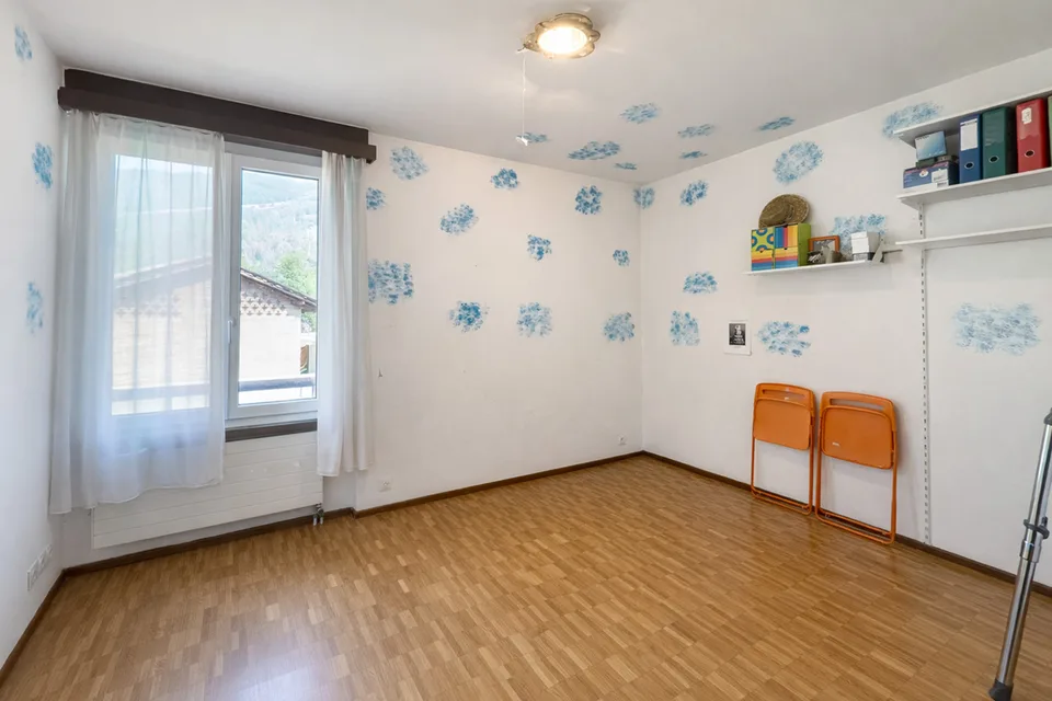 4,5-Zimmer-Wohnung mit Schwimmbad in Morbio Inferiore