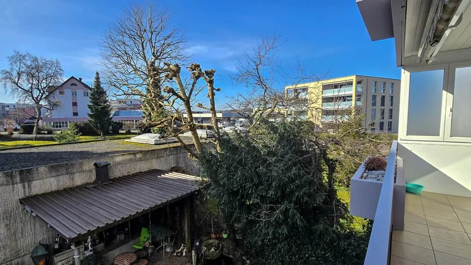 Appartement attrayant de 4,5 pièces dans un emplacement calme – photo 8 sur 13