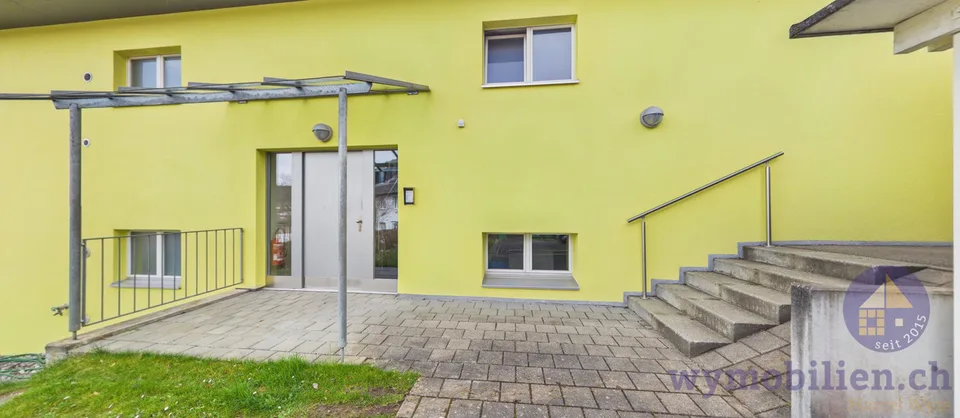 Grosszügige 3.5-Zimmer-Eigentumswohnung mit 30 m² Terrasse – photo 14 of 15