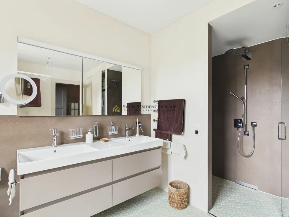 Appartement élégamment meublé dans un emplacement privilégié – photo 11 sur 14