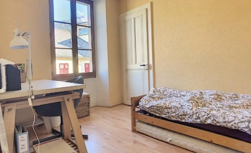 Sierre appartamento duplex ultimo piano con immenso solaio da sfruttare – foto 10 di 13