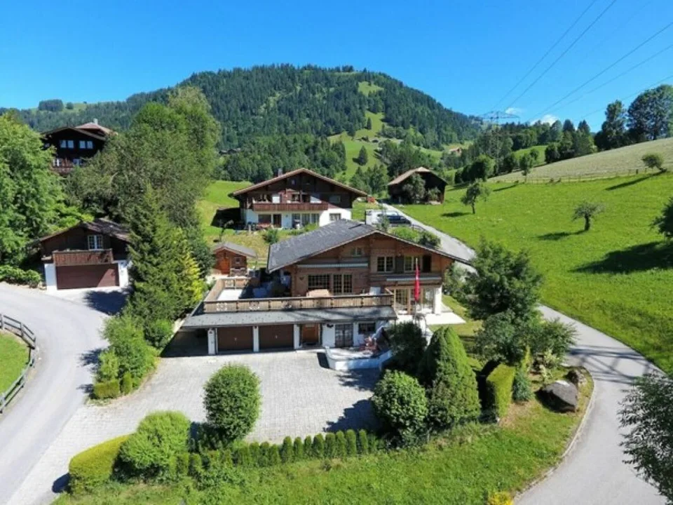 Bijou Absolu - Chalet Indépendant à Saanen-Gstaad