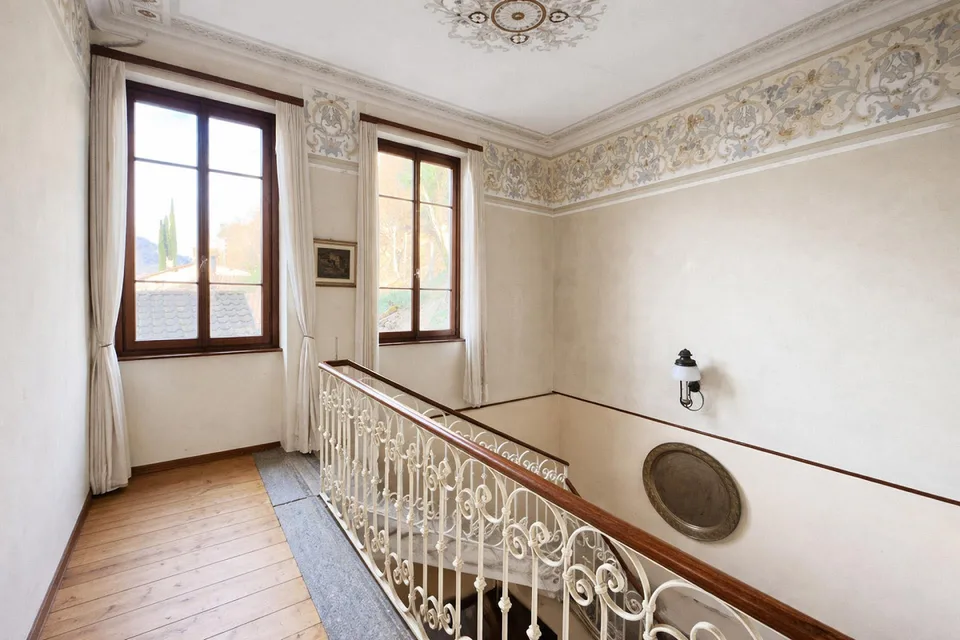 Charmante Villa aus der Epoche mit Seeblick in Morcote