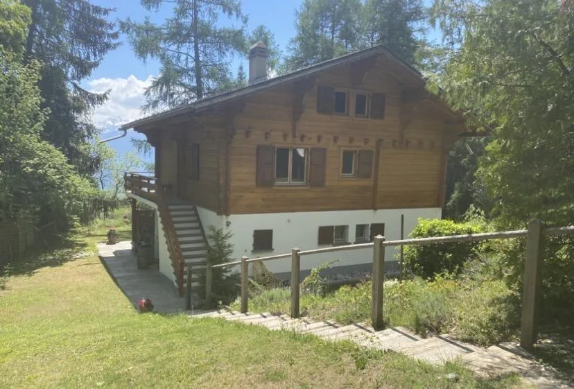 Chalet familiare o affascinante pied-à-terre ad Anzère – foto 13 di 13