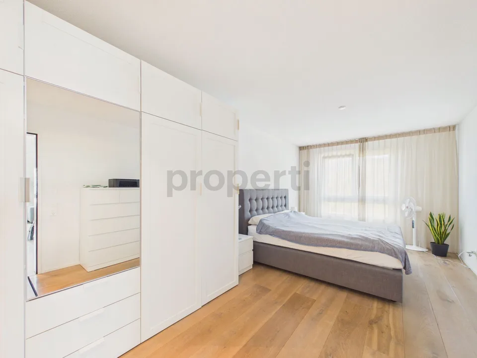 Moderne und grosszügige 3.5-Zimmer-Wohnung in Adliswil
