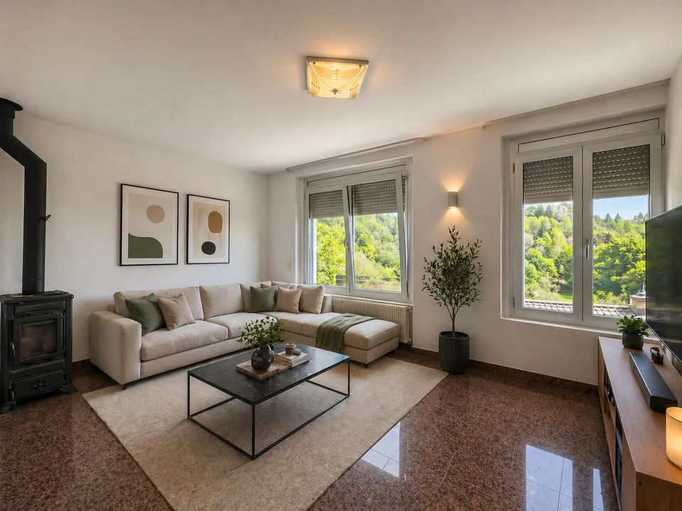 Casa con grande giardino nel verde a Sagno