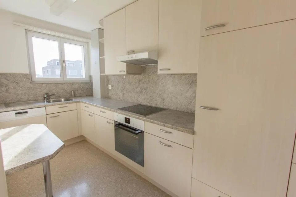 Grosszügige 2 ½-Zimmer-Wohnung Nähe Zentrum