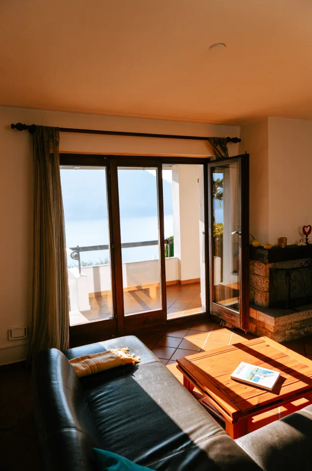 Spaziosa casa a schiera 3.5 locali con balcone, Brissago