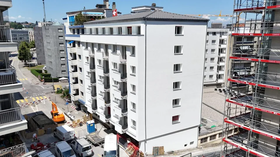 Chambre en colocation dans magnifique appartement 3.5 pièces à Fribourg - quartier Pérolles - lumineux et entièrement remis à neuf