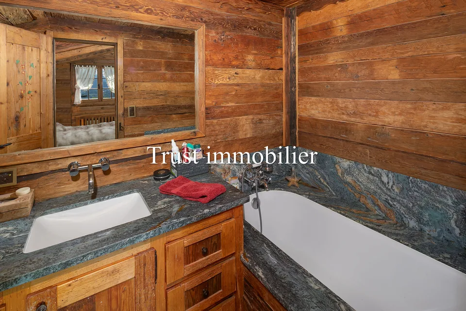 Stupendo chalet di lusso in legno recuperato in vendita a Crans-Montana – foto 18 di 21