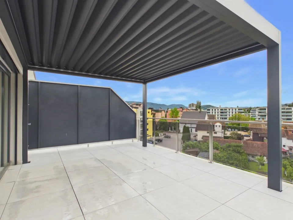 Magnifique attique 2,5 pièces avec superbe terrasse