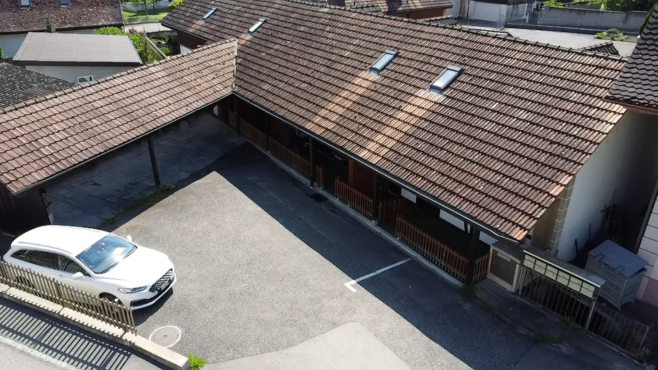 Vicino a Basilea, edificio di rendita completamente rinnovato con 6 appartamenti e 7 posti auto, nessuna vacanza. – foto 7 di 13