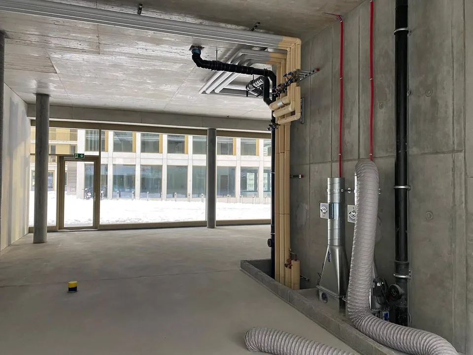 SENSAZIONALE 3 MESI DI AFFITTO OFFERTI Nuovo locale commerciale a Sion – foto 6 di 11