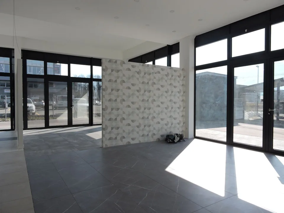 Magnifico spazio commerciale di 216 m2 in affitto