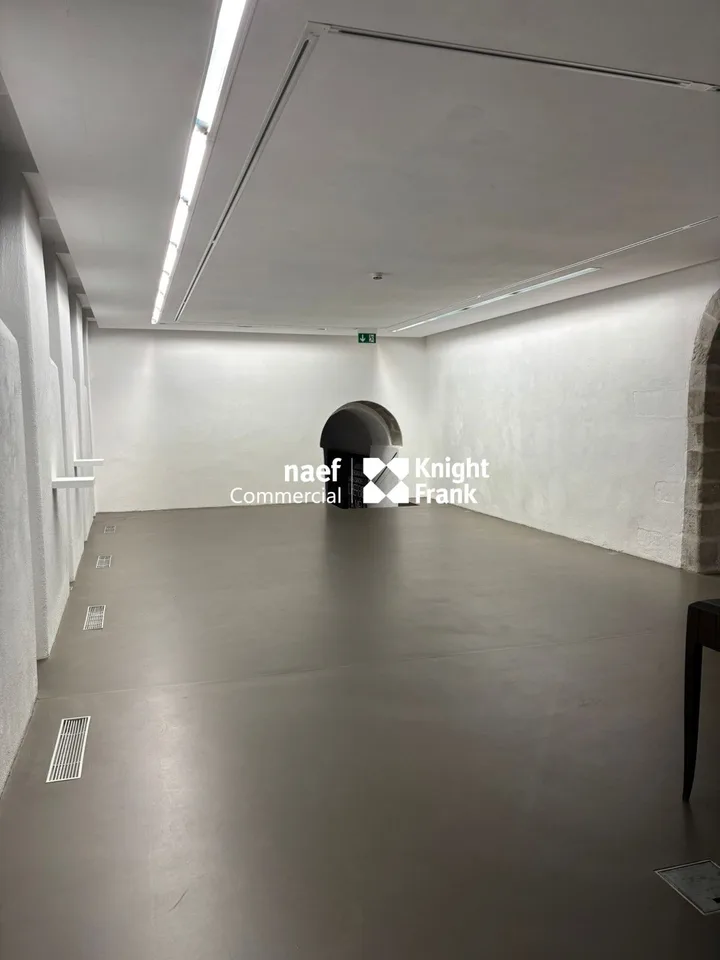 Arcade/ außergewöhnliche Galerie: Place des Casemates 5 – Foto 12 von 13