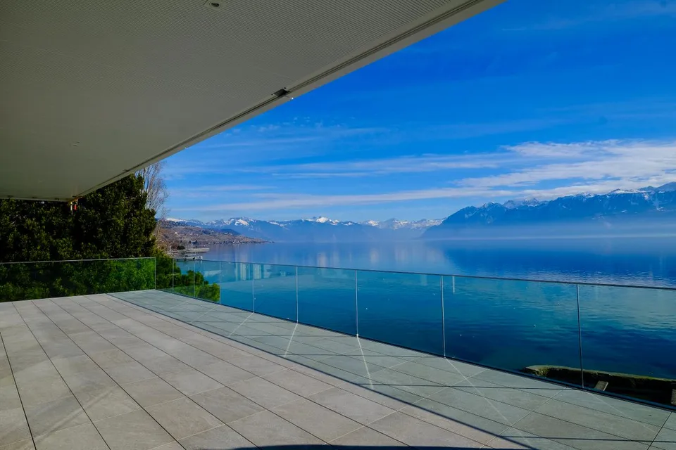 The most beautiful terrace on the lake"