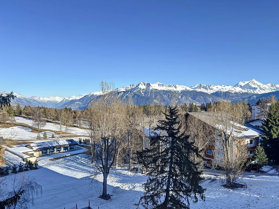 Luminoso appartamento di 4,5 stanze nel cuore di Crans-Montana – foto 12 di 12