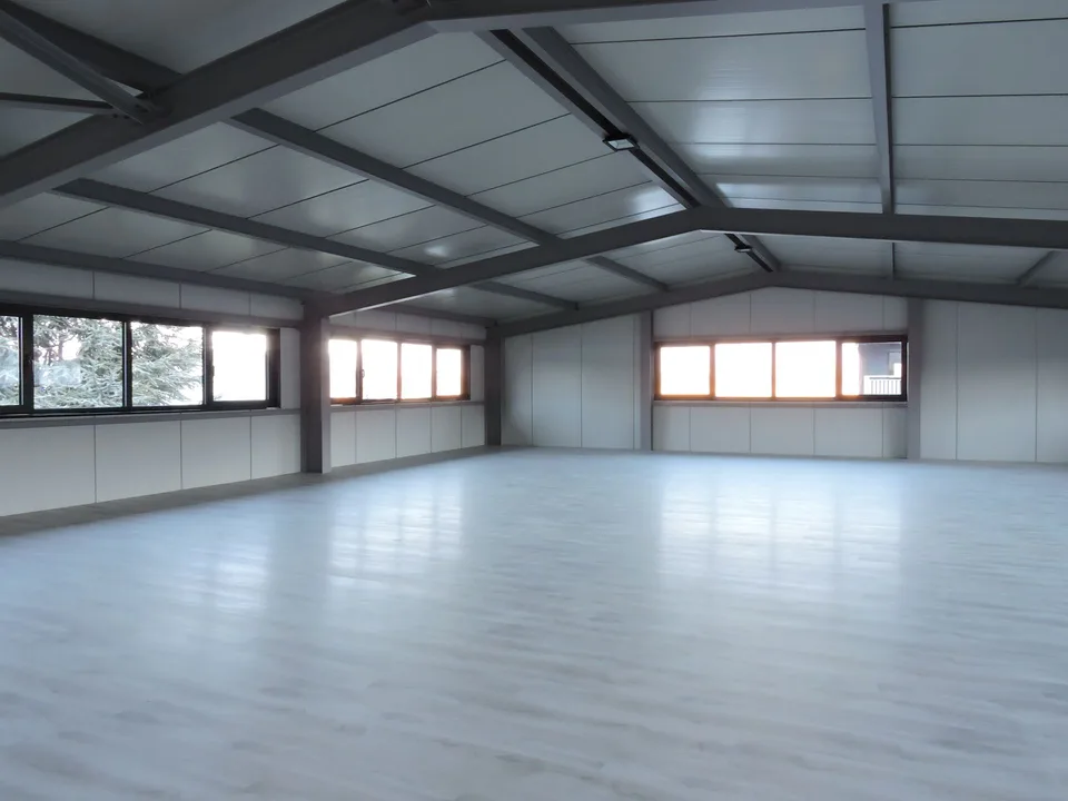 Magnifico ufficio di 140 m2 in affitto.