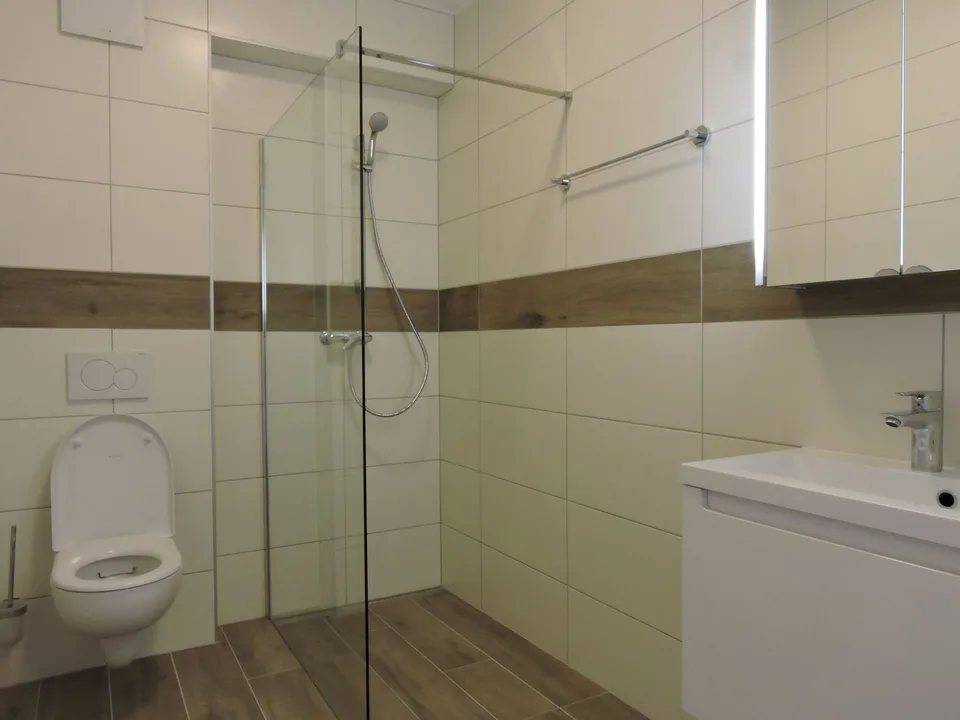 À LOUER - ESPACE PROFESSIONNEL DE 25 M² Idéal pour activité indépendante