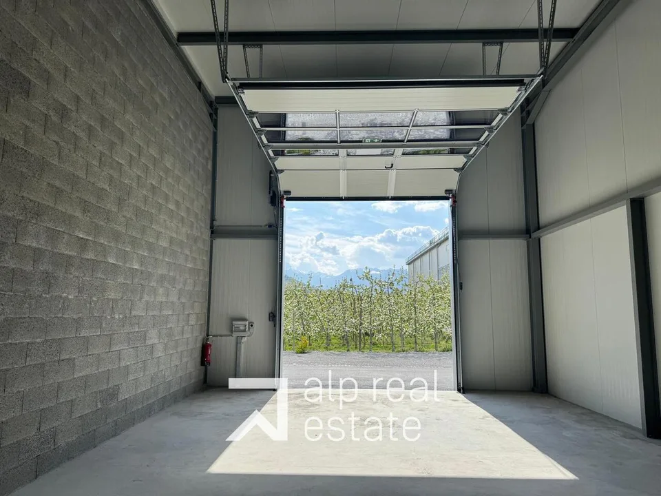 Modularer Raum von 124m² - Flexibilität & strategische Erreichbarkeit A9