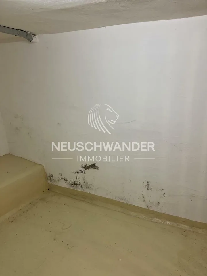 Lager/Box von 6 m2 im Dorf Reconvilier