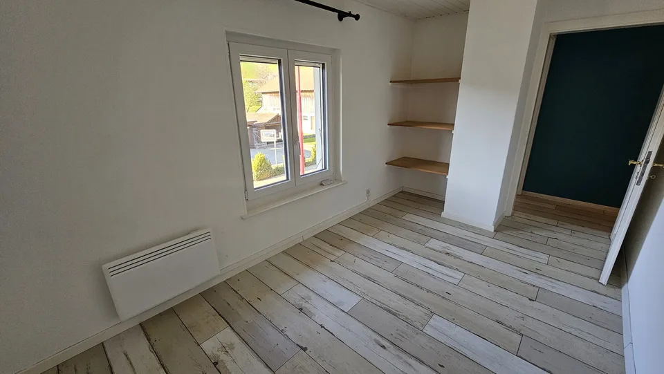Zu vermieten in Movelier Familienhaus mit 5,5 Zimmern