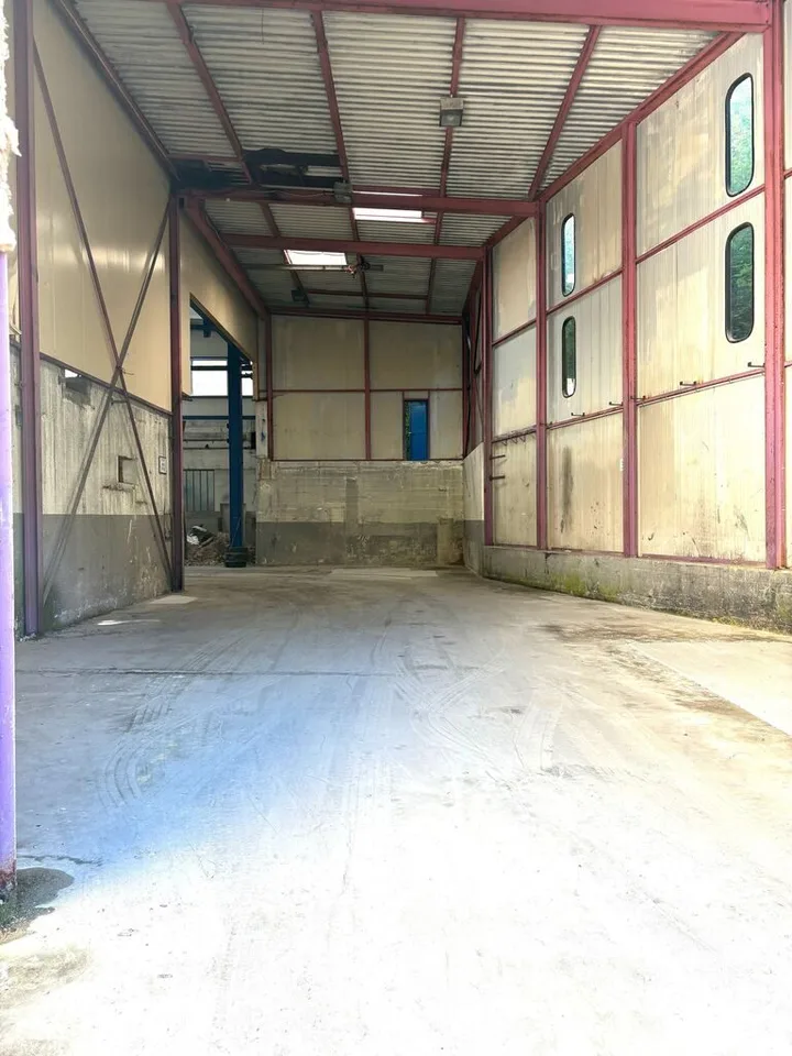 In St. Ursanne, große Flächen 170 m2, 221 m2, 238 m2, 374 m2, 558 m2 – Foto 6 von 7