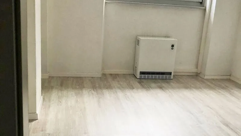 Gewerbefläche Nr. 4 mit 25 m2 zur Miete in Reconvilier