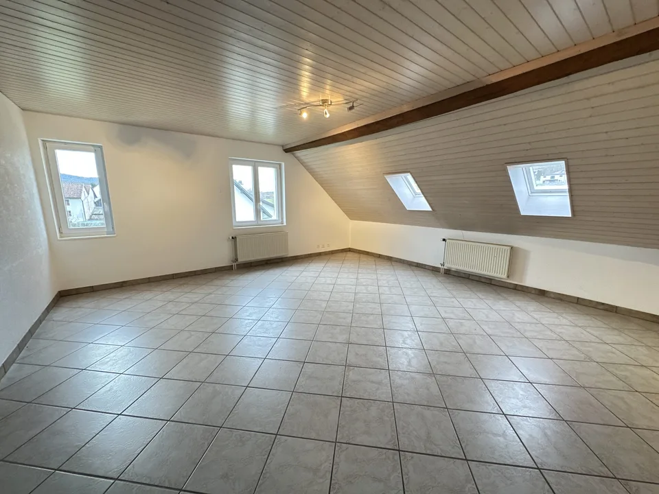 Zu vermieten 3,5-Zimmer-Wohnung in Chevenez