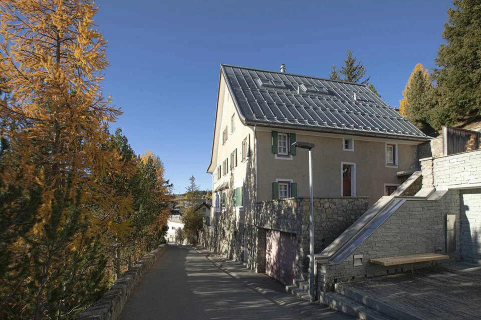 Chesa Aurora