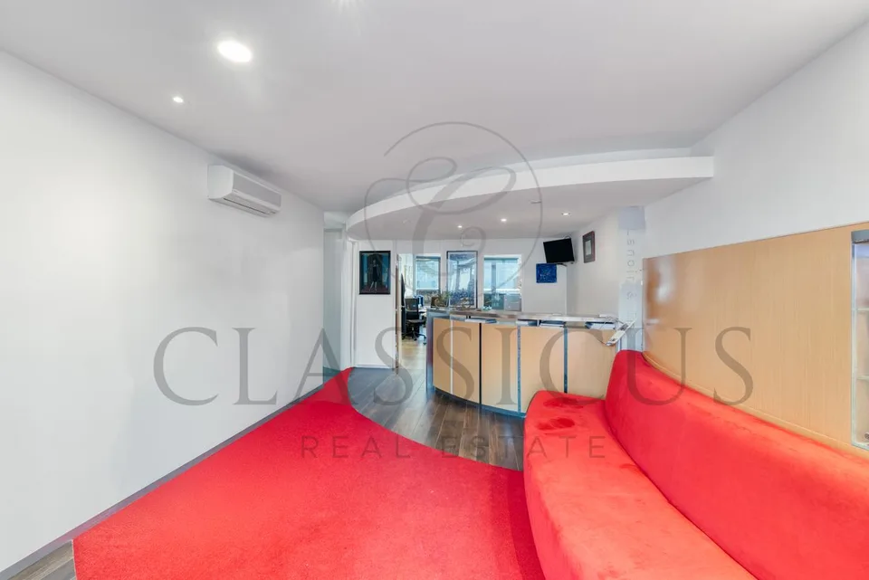 Ampio spazio ufficio al 2° piano - 263 m² - Ginevra Plainpalais