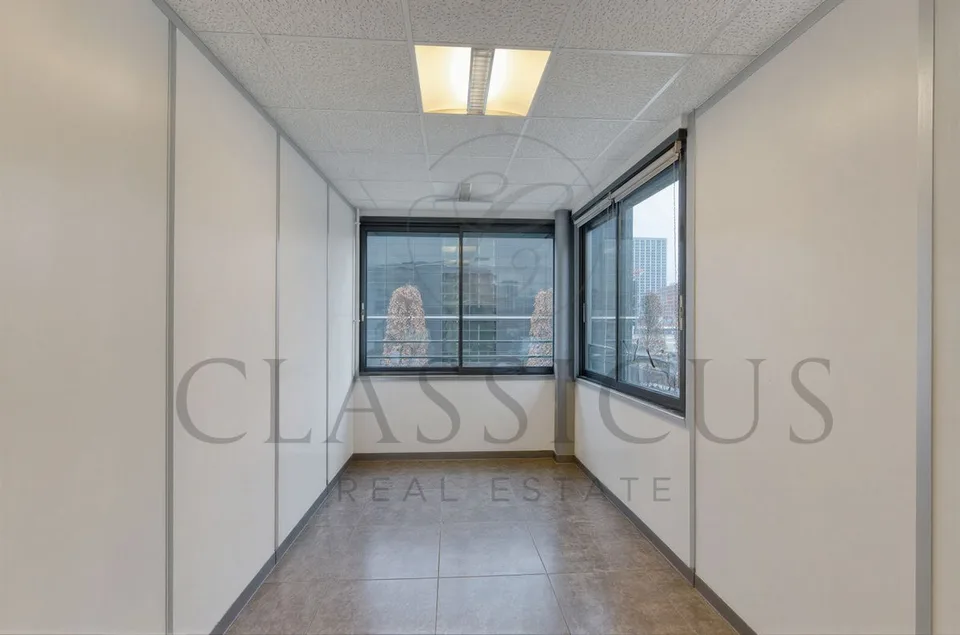 Große Bürofläche im 2. Stock - 263 m² - Genf Plainpalais – Foto 10 von 13