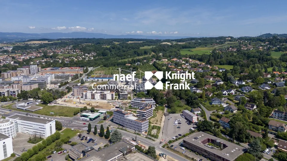 Rooftop de 219 m2 avec terrasse et vue sur le lac