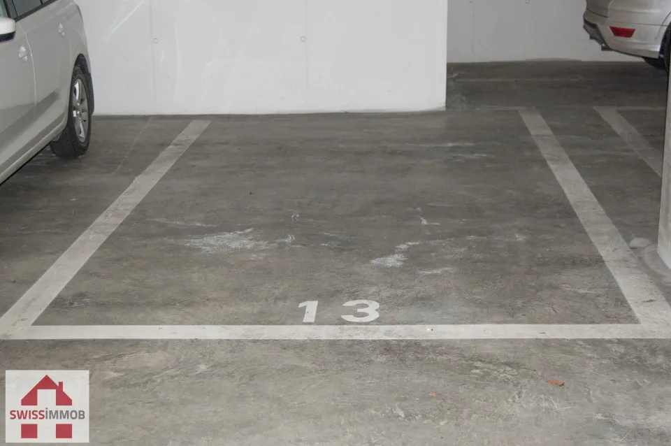 CLARENS GARAGE IM STADTZENTRUM