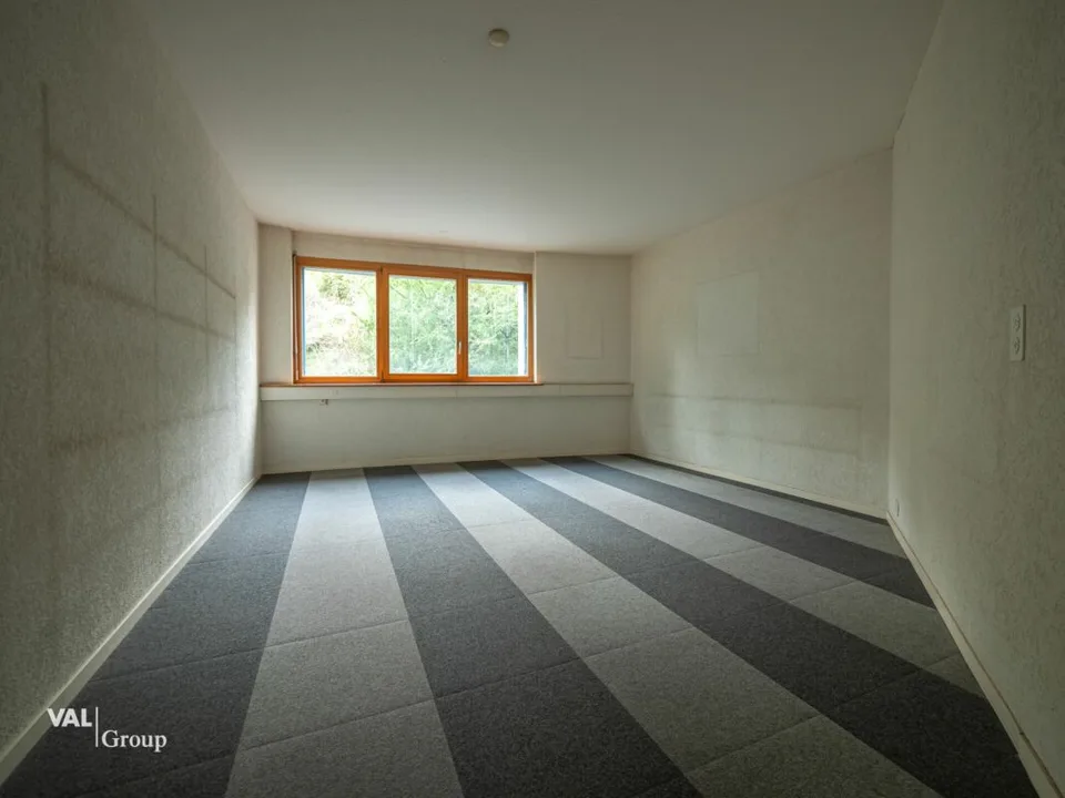 Bureau à Louer à Sierre - Emplacement Idéal avec 137 m²