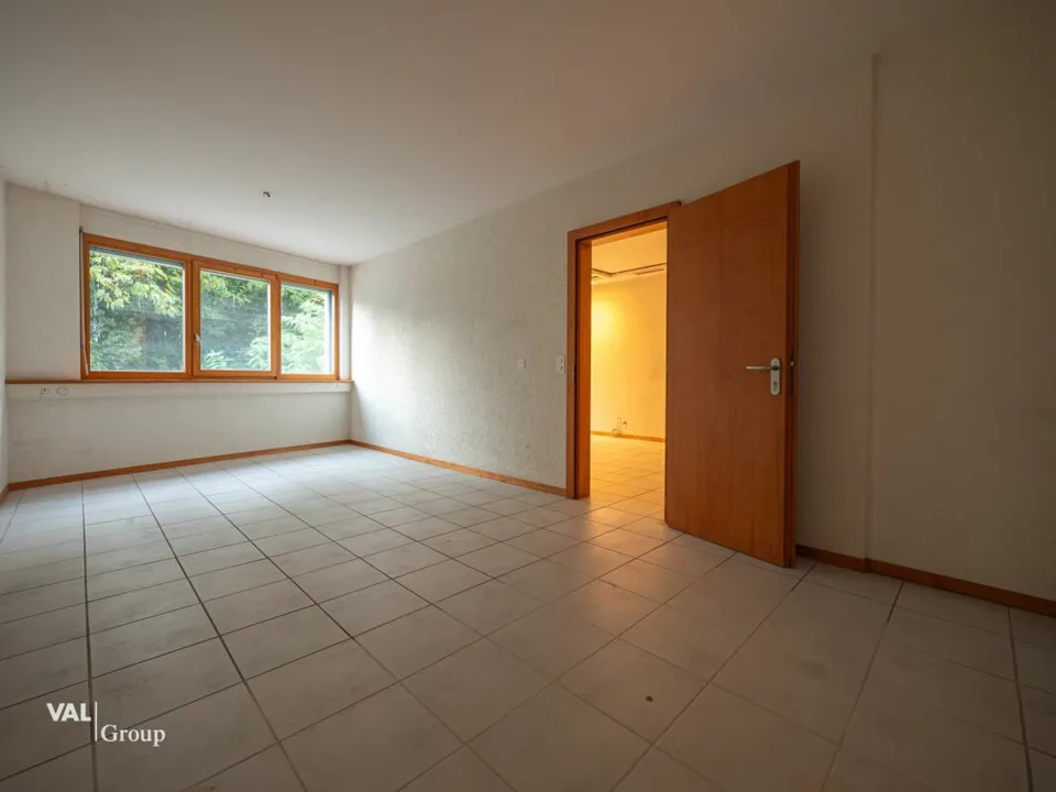 Bureau à Louer à Sierre - Emplacement Idéal avec 137 m²