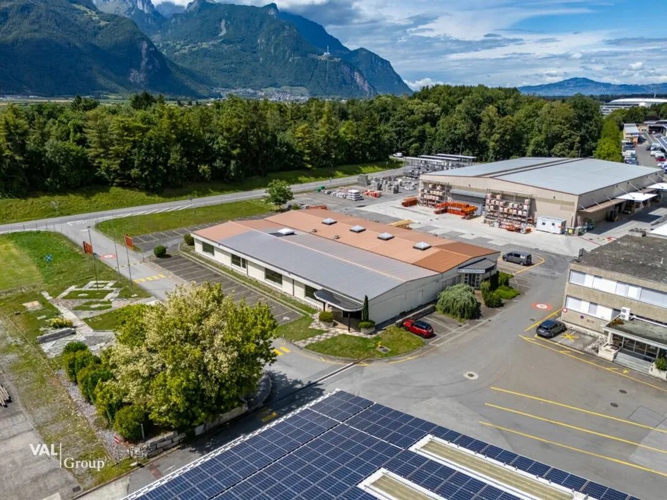 Espace administratif moderne et lumineux