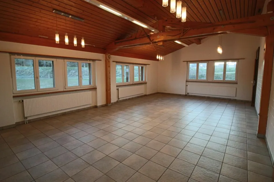 Ristorante 112 m2 a Saignelégier