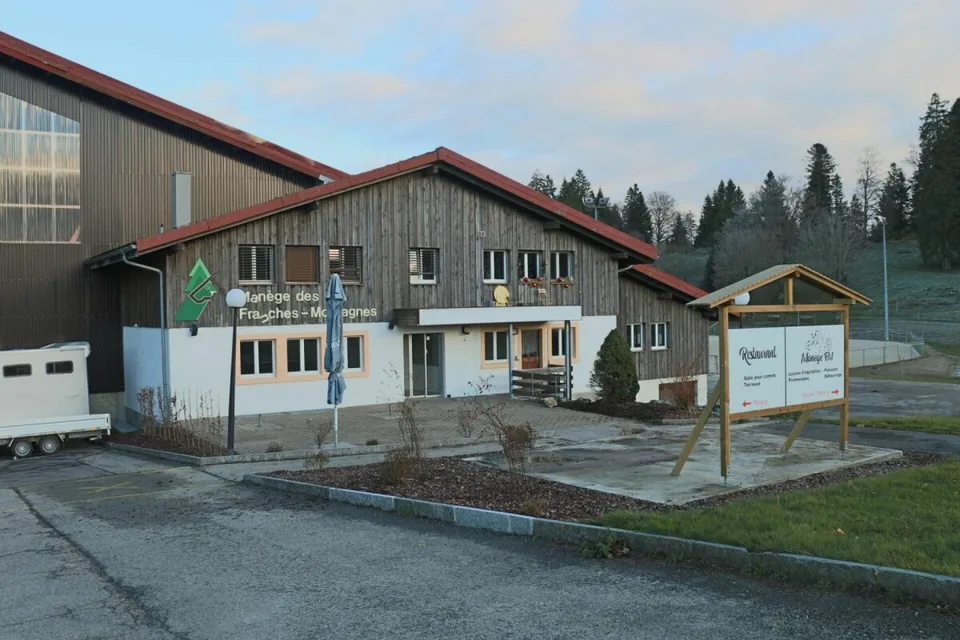 Restaurant 112 m2 à Saignelégier