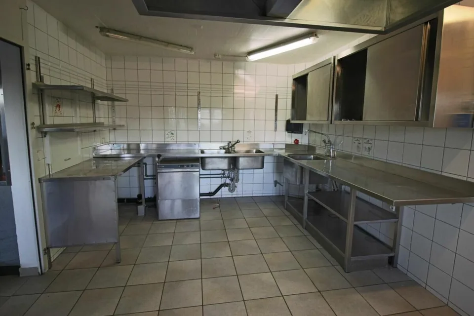 Ristorante 112 m2 a Saignelégier