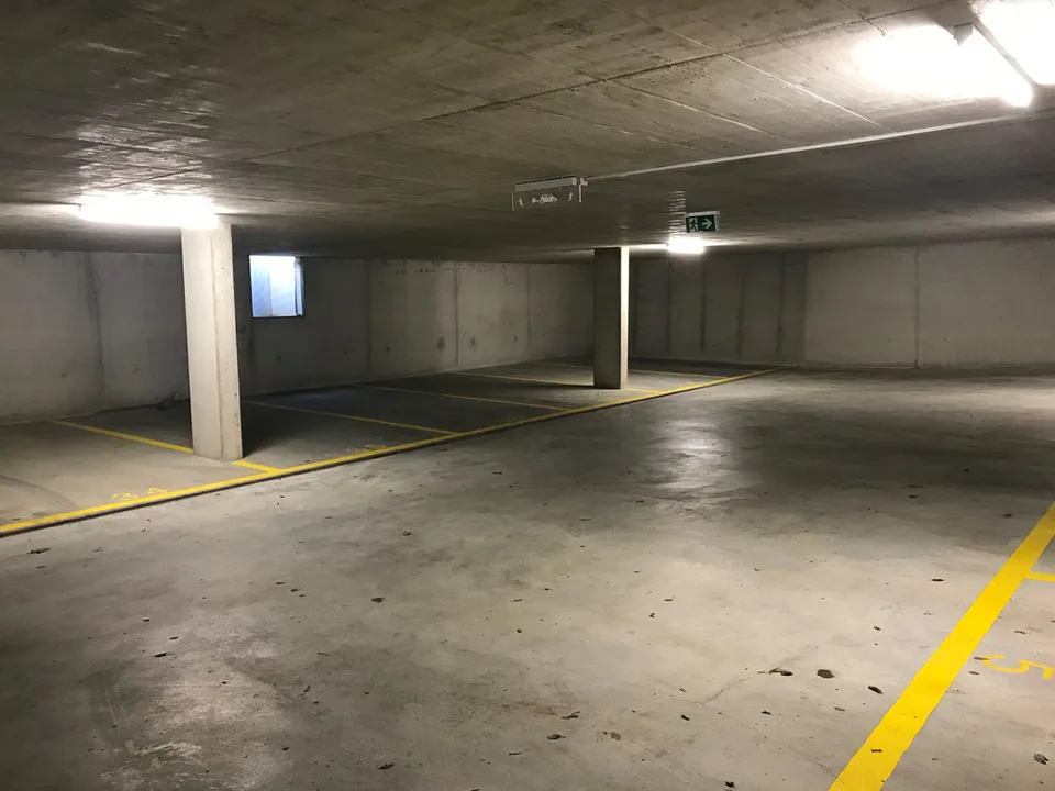 Innenparkplatz Nummer 33