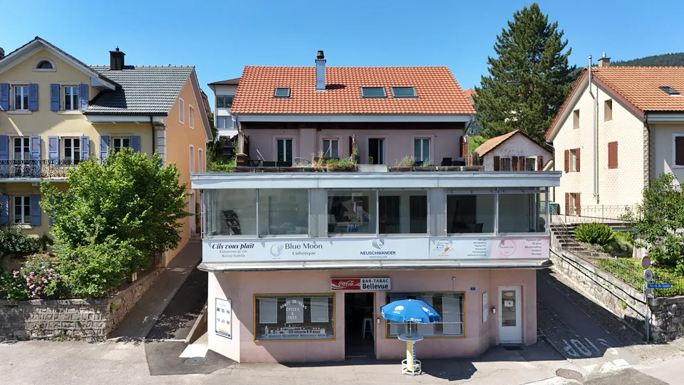 Surface commerciale n°2 de 21 m2 à louer à Reconvilier