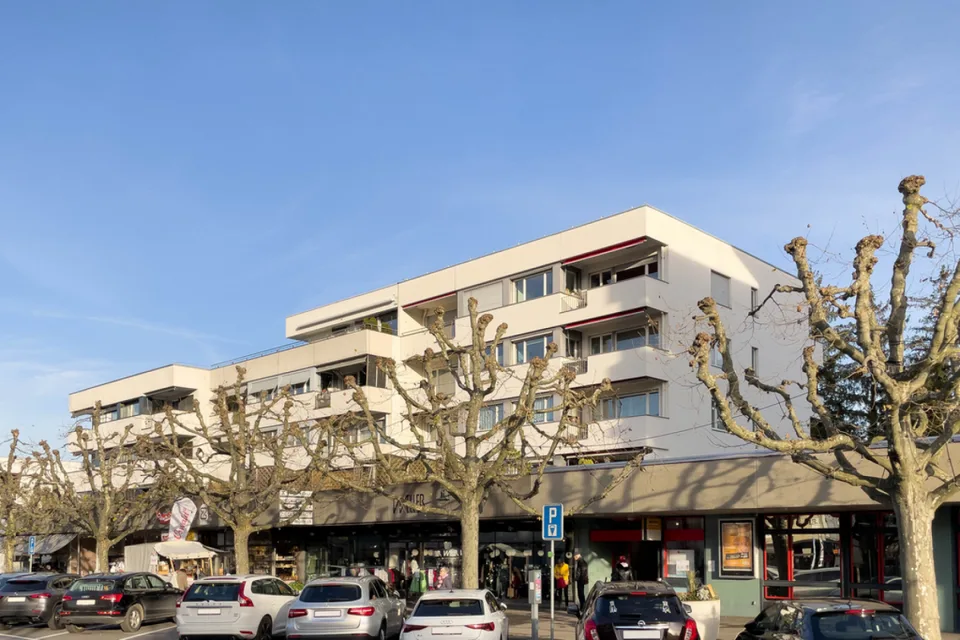 Autoeinstellhallenplatz im Zentrum von Muttenz