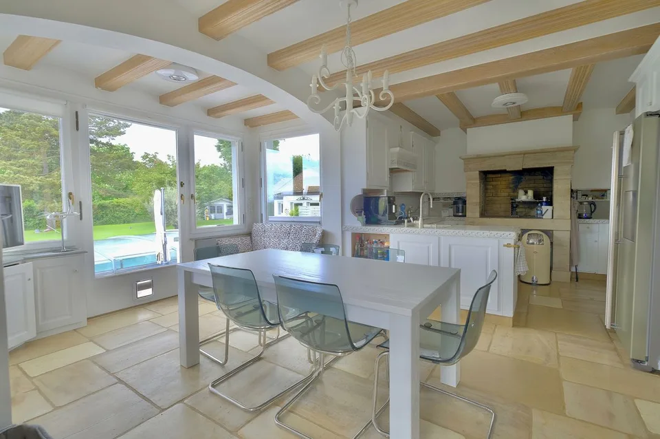 Magnifique appartement meublé dans une maison de maître rénovée