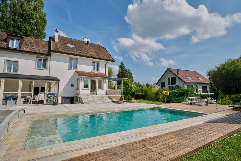 Magnifique appartement meublé dans une maison de maître rénovée