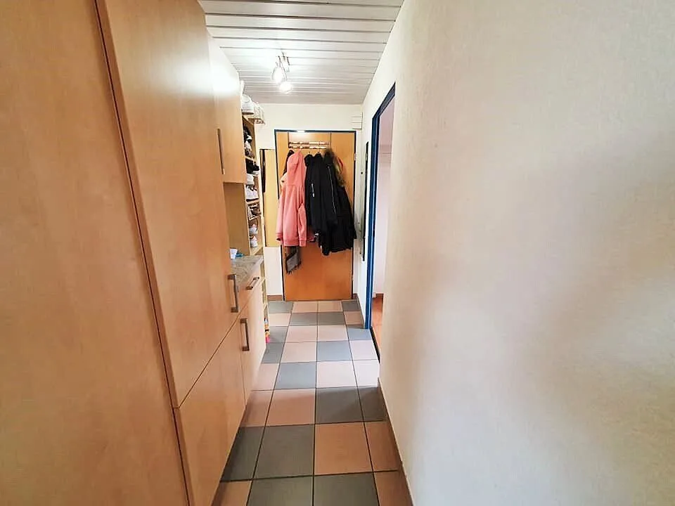 2,5-Zimmer-Wohnung zur Miete im 2. Stock in Courfaivre