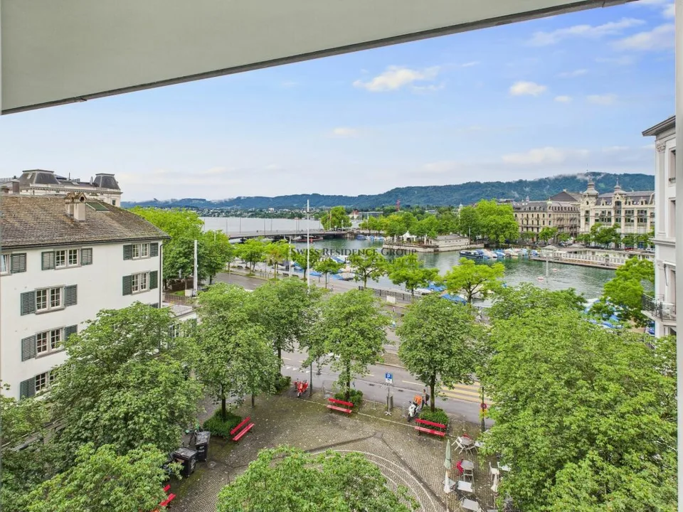 Bureau moderne au cœur de Zurich avec vue imprenable